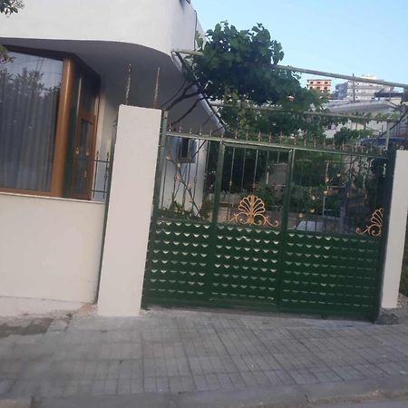 Rezart Διαμέρισμα Σαράντα Εξωτερικό φωτογραφία